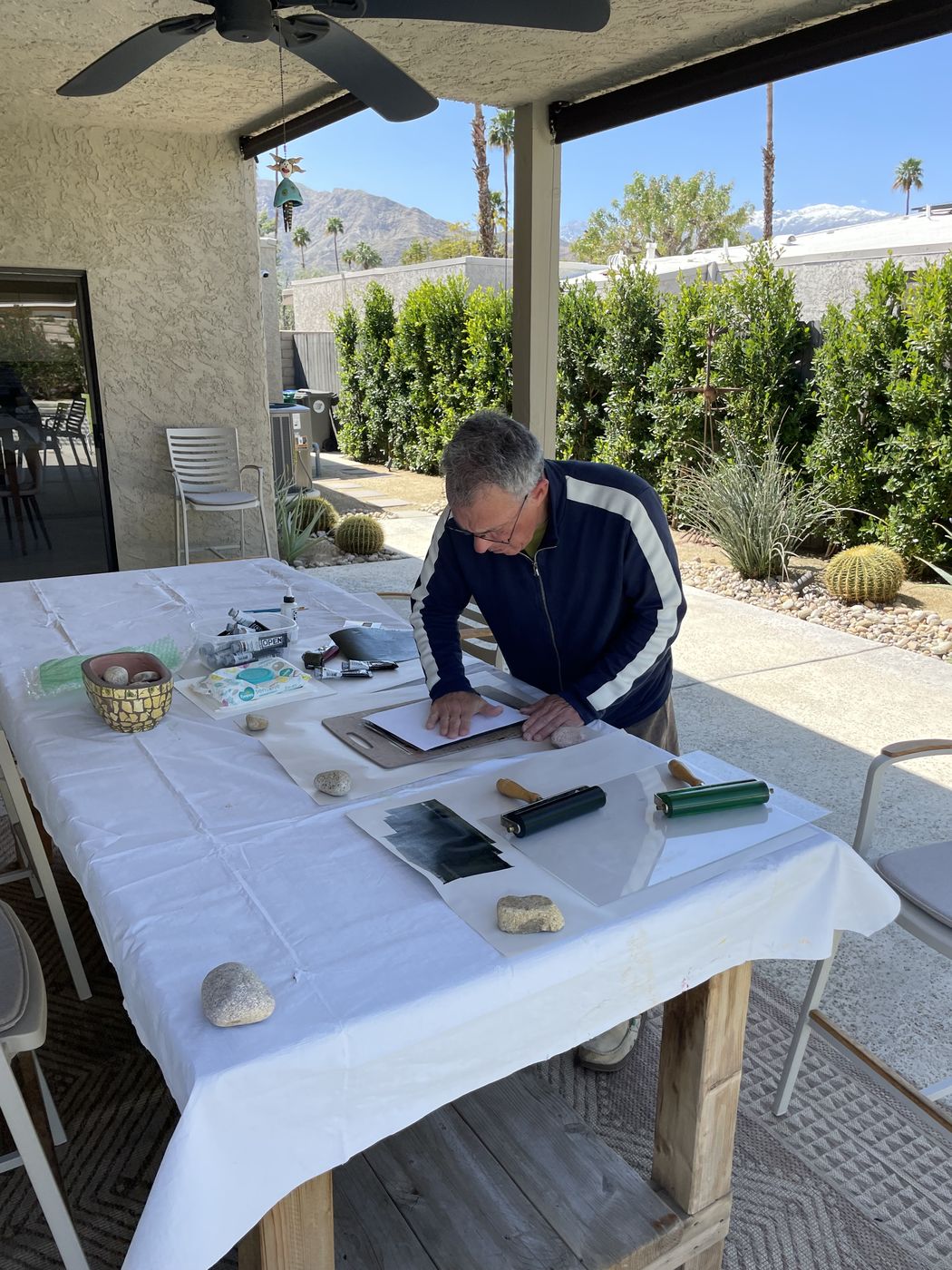 Rancho Mirage Gelplate Outdoors